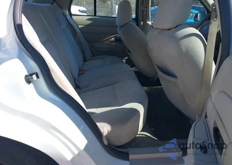 2007 Ford Crown Victoria Standard z USA, uszkodzony, nr VIN 2FAFP73V87X116862